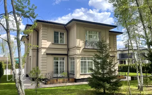 2-этажный коттедж 427 м² с отделкой