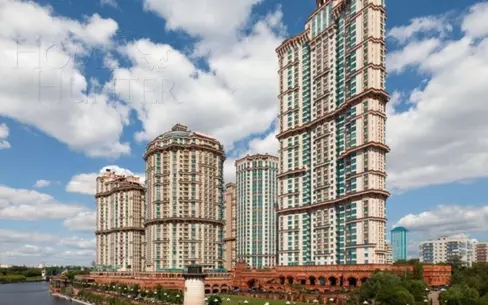 5-КОМН. КВАРТИРА С ОТДЕЛКОЙ 200 М² НА 4 ЭТАЖЕ