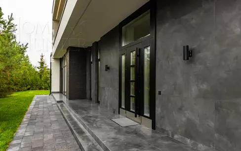 2-этажный коттедж 705 м² с отделкой