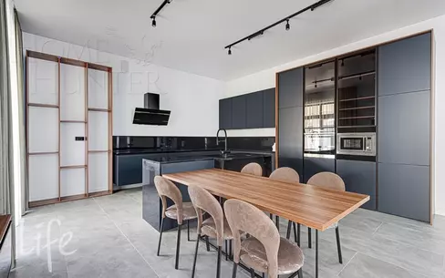 2-этажный коттедж 1 327 м² с отделкой