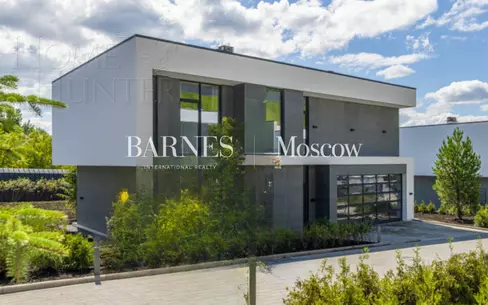 2-этажный коттедж 384 м² без отделки