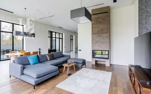 1-этажный коттедж 440 м² с отделкой