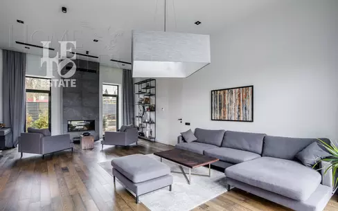 2-этажный коттедж 450 м² с отделкой