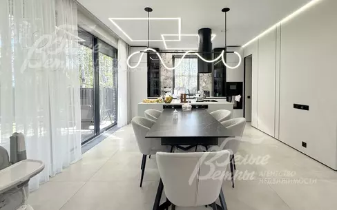 2-этажный коттедж 222 м² с отделкой