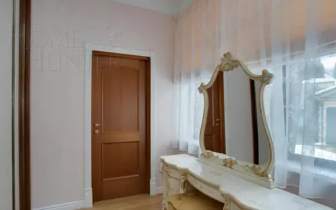 2-этажный коттедж 450 м² с отделкой