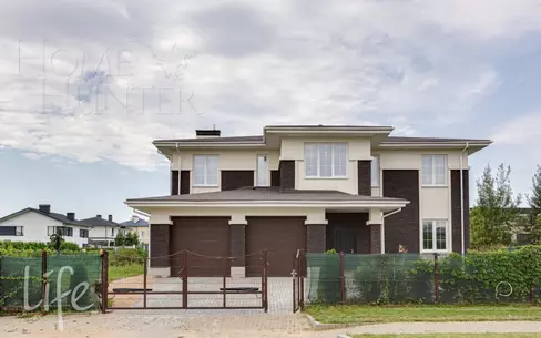 2-этажный коттедж 400 м² без отделки