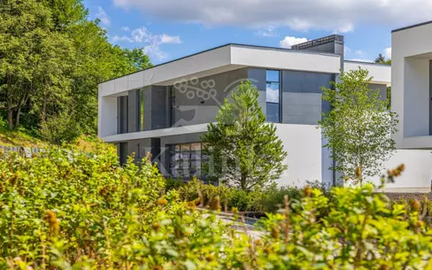 2-этажный коттедж 347 м² с отделкой