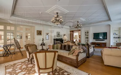 2-этажный коттедж 2 800 м² с отделкой