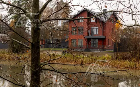 2-этажный коттедж 443 м² без отделки