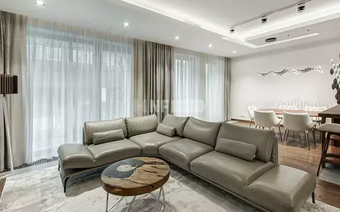 2-УРОВНЕВЫЙ ТАУНХАУС С ОТДЕЛКОЙ 236 М² НА 1 ЭТАЖЕ