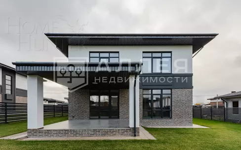 2-этажный коттедж 250 м² с отделкой