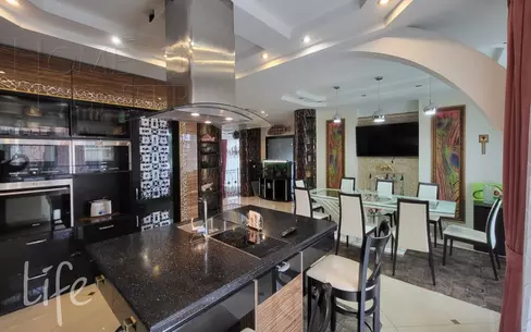 2-этажный коттедж 480 м² с отделкой