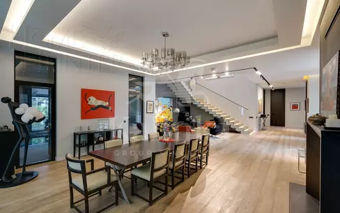 2-этажный коттедж 655 м² с отделкой