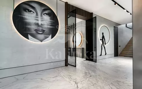 2-этажный коттедж 1 100 м² с отделкой