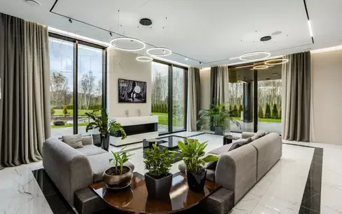 2-этажный коттедж 1 111 м² с отделкой