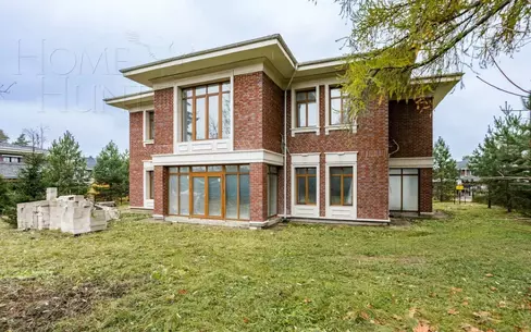 2-этажный коттедж 381 м² без отделки