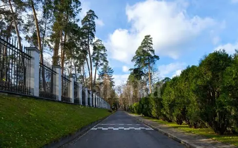 Участок 123 сот. в охраняемом поселке