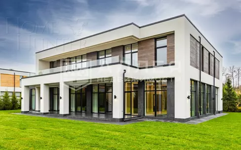 2-этажный коттедж 705 м² с отделкой