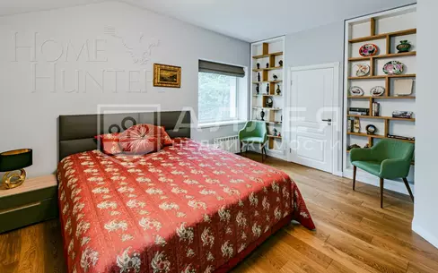 3-этажный коттедж 287 м² с отделкой