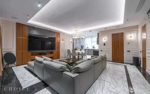 3-этажный таунхаус 238 м² с отделкой