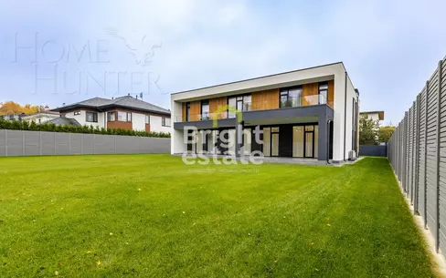 2-этажный коттедж 604 м² с отделкой