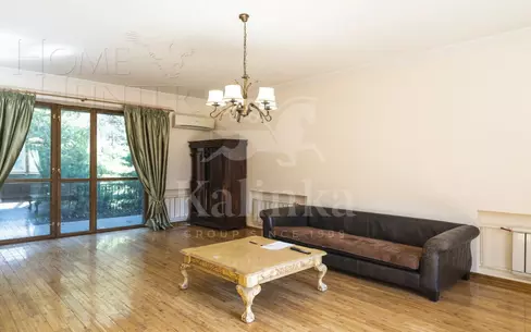 2-этажный коттедж 400 м² с отделкой