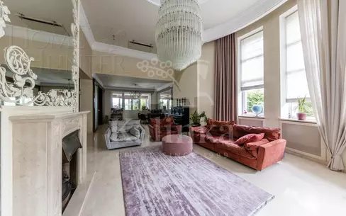 2-этажный таунхаус 450 м² с отделкой