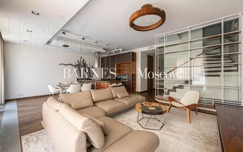 2-УРОВНЕВЫЙ ТАУНХАУС С ОТДЕЛКОЙ 236 М² НА 1 ЭТАЖЕ