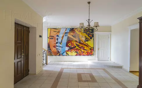 2-этажный коттедж 400 м² с отделкой