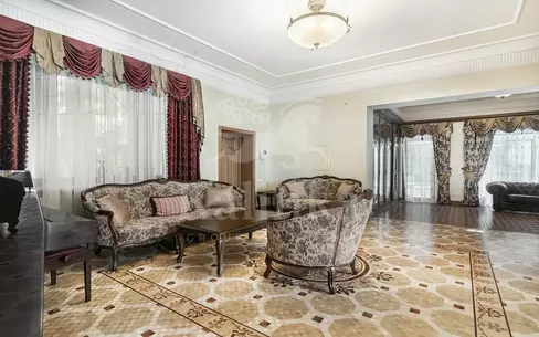 2-этажный коттедж 955 м² с отделкой