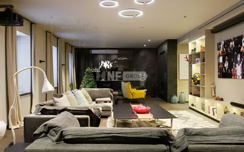 4-КОМН. КВАРТИРА С ОТДЕЛКОЙ 237 М² НА 5 ЭТАЖЕ