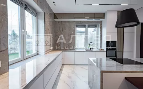 2-этажный коттедж 491 м² с отделкой