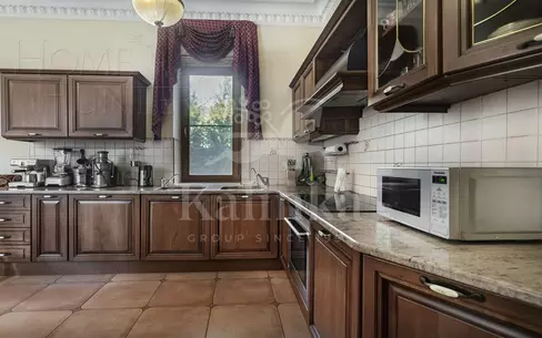 2-этажный коттедж 955 м² с отделкой