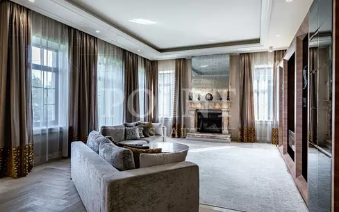 2-этажный коттедж 373 м² с отделкой