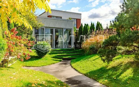 ТАУНХАУС 390 м² с отделкой