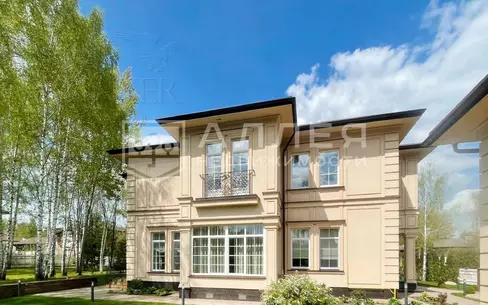 2-этажный коттедж 427 м² с отделкой