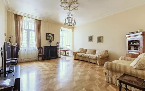 4-КОМН. КВАРТИРА С ОТДЕЛКОЙ 135 М² НА 4 ЭТАЖЕ