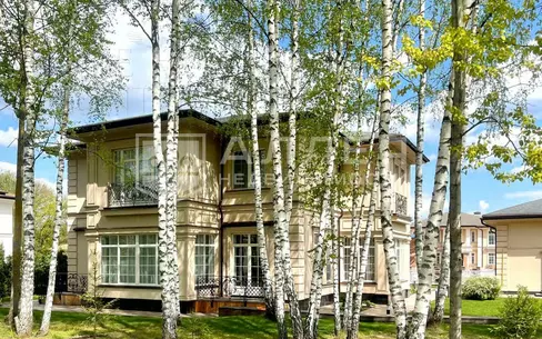 2-этажный коттедж 427 м² с отделкой