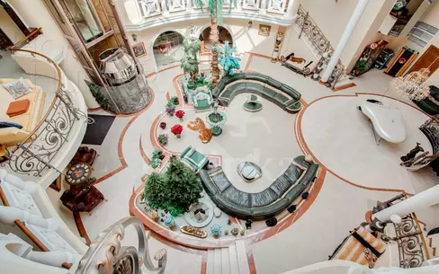 4-этажный коттедж 1 352 м² с отделкой