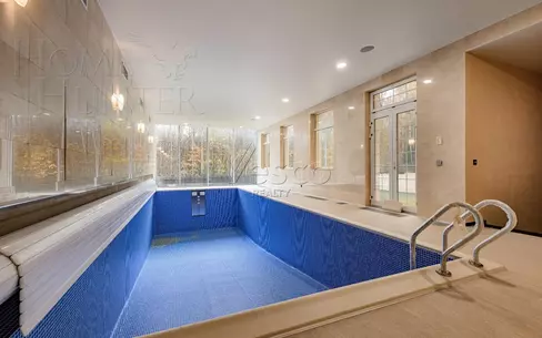 2-этажный коттедж 760 м² с отделкой