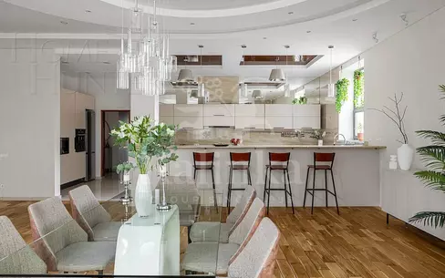 2-этажный коттедж 430 м² с отделкой