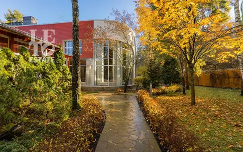 2-этажный коттедж 711 м² с отделкой