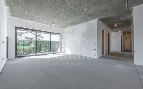 3-этажный коттедж 1 223 м² без отделки