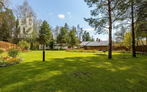 2-этажный коттедж 711 м² с отделкой