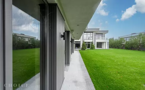 2-этажный коттедж 1 234 м² без отделки