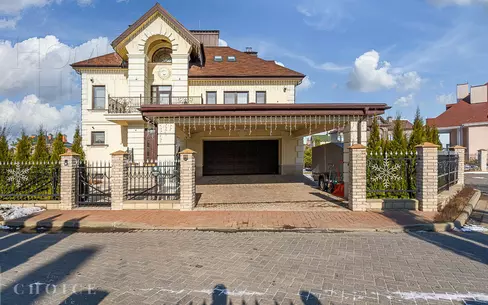 2-этажный коттедж 850 м² с отделкой