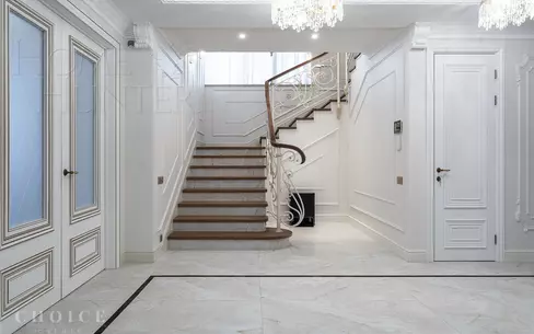 2-этажный коттедж 850 м² с отделкой