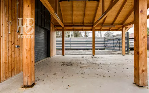 1-этажный коттедж 180 м² с отделкой