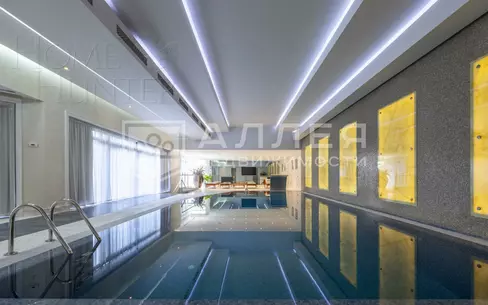 2-этажный коттедж 700 м² с отделкой