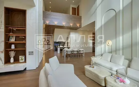 2-этажный коттедж 747 м² с отделкой